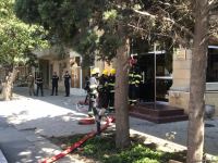 В здании министерства юстиции Азербайджана произошло возгорание (ФОТО)