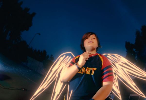 A.LI выпустил клип на дебютную песню "Еду на капоте" (ВИДЕО/ФОТО)