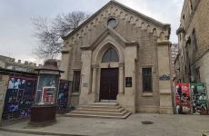 Из Азербайджана в Египет – без слов…Треугольник, Квадрат, Круг и Девушка (ФОТО)