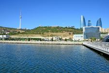 Сентябрьский Баку под настроение песни Софии Ротару… Вот и лето прошло, словно и не бывало (ФОТО)