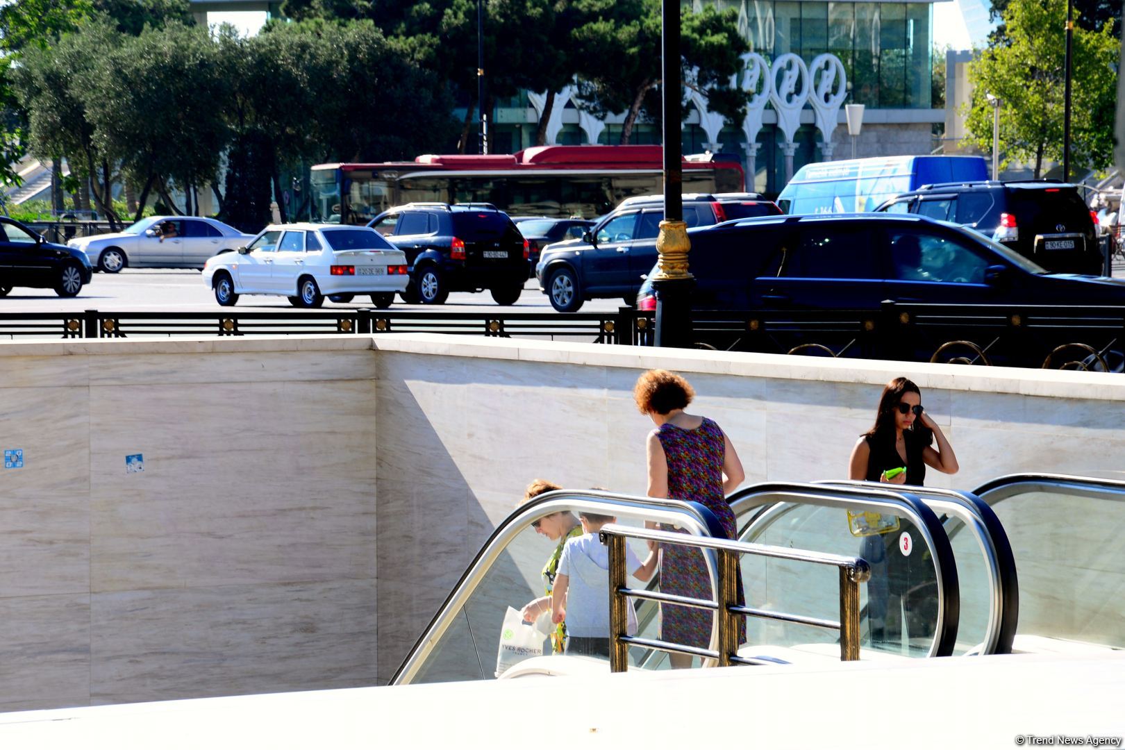 Сентябрьский Баку под настроение песни Софии Ротару… Вот и лето прошло, словно и не бывало (ФОТО)