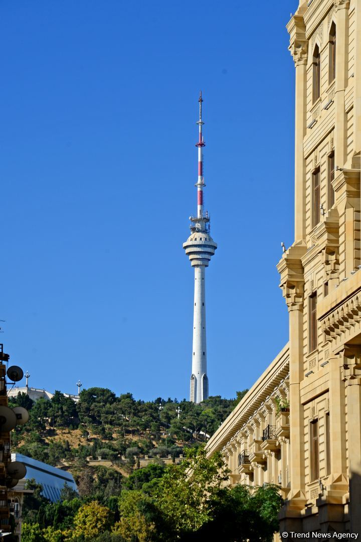Сентябрьский Баку под настроение песни Софии Ротару… Вот и лето прошло, словно и не бывало (ФОТО)