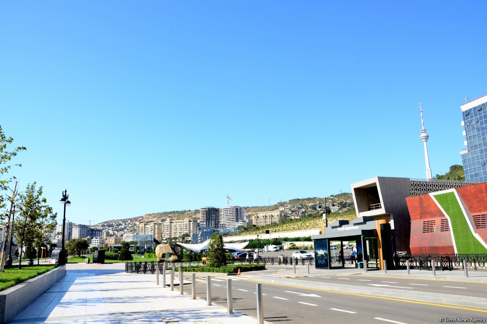 Сентябрьский Баку под настроение песни Софии Ротару… Вот и лето прошло, словно и не бывало (ФОТО)