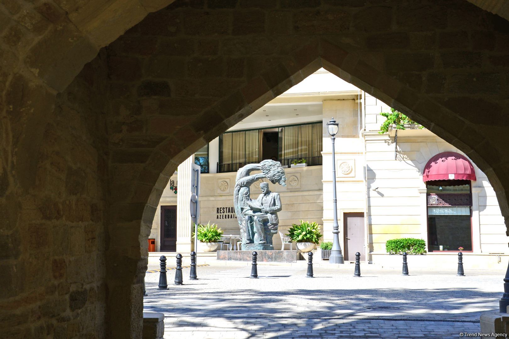 Сентябрьский Баку под настроение песни Софии Ротару… Вот и лето прошло, словно и не бывало (ФОТО)