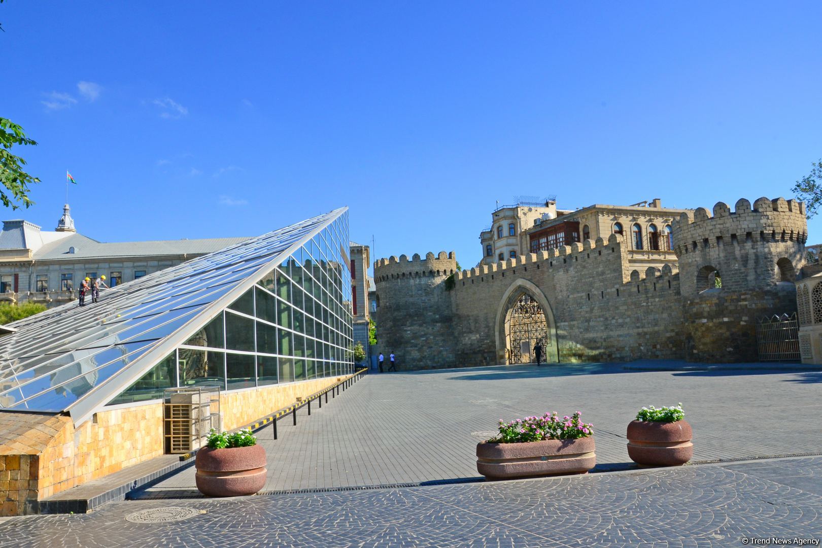 Сентябрьский Баку под настроение песни Софии Ротару… Вот и лето прошло, словно и не бывало (ФОТО)