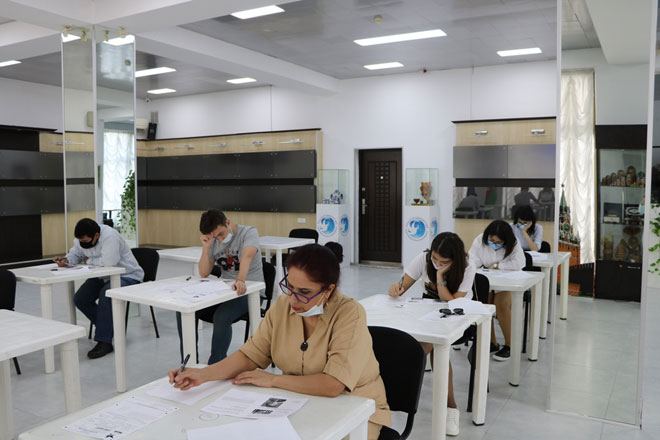 В Баку прошел "Диктант Победы" (ФОТО)