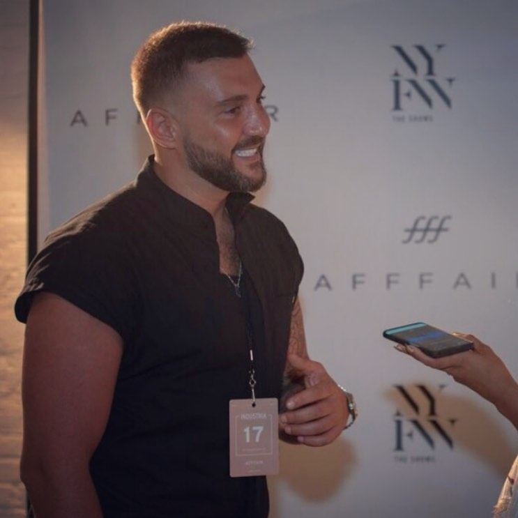 Азербайджанский дизайнер создал коллекцию со звездой "Великолепного века" (ФОТО/ВИДЕО)