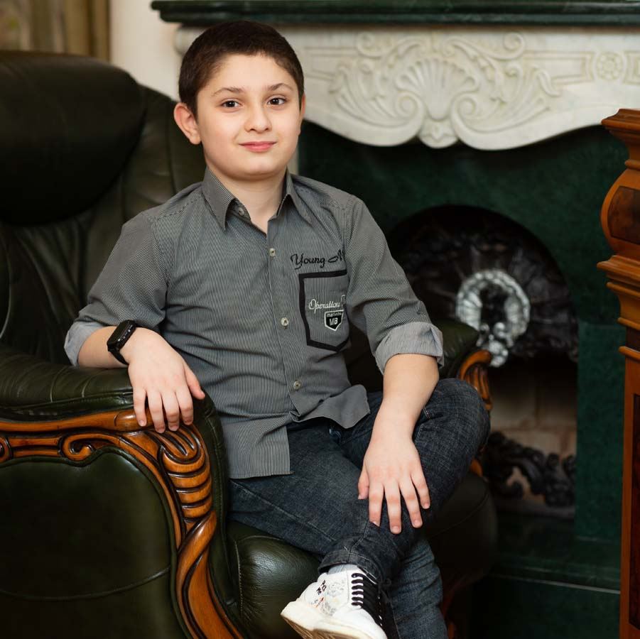 Самый юный журналист Азербайджана! 7-летний Эмиль удивляет знаменитостей Азербайджана и России (ФОТО)