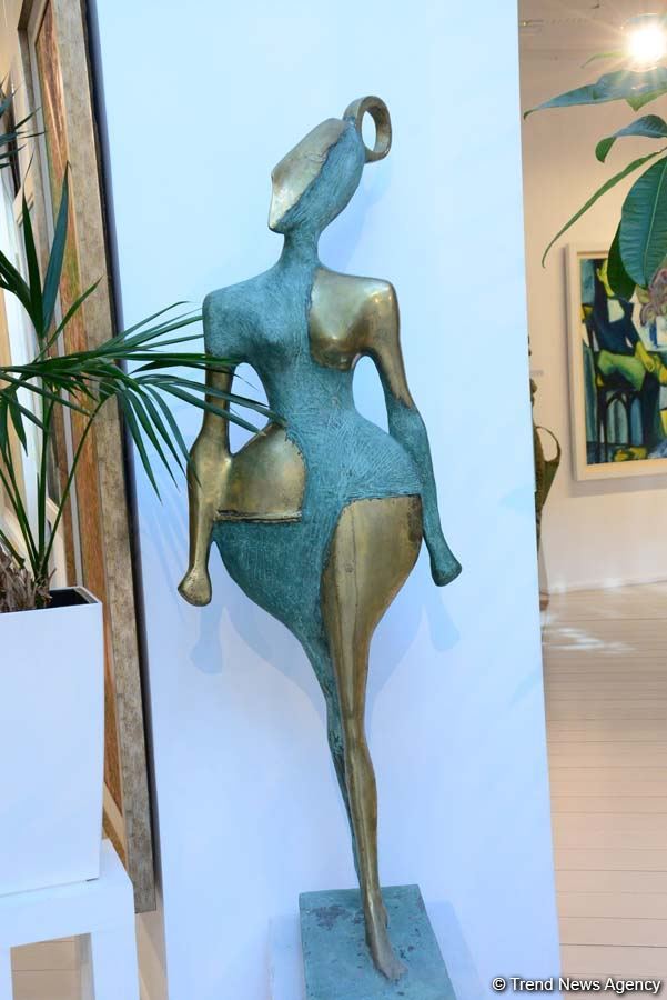 Увлекательное путешествие по Музею современного искусства в Баку (ФОТОРЕПОРТАЖ)