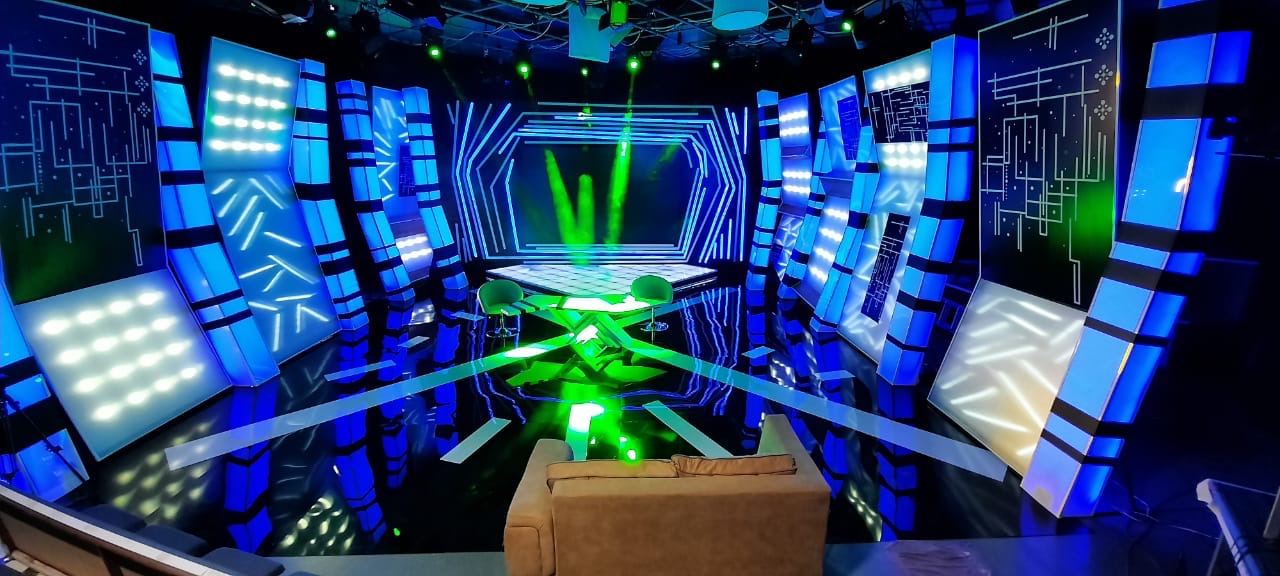 Кто в Азербайджане "станет" Лерой Кудрявцевой? Стартует адаптация шоу НТВ "Секрет на миллион" (ФОТО)