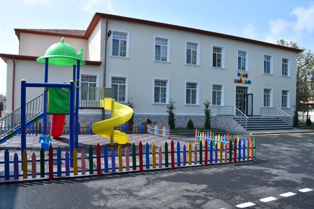 Фондом Гейдара Алиева сдаются в эксплуатацию 62 учебных заведения - 
В Гяндже, Самухе и Уджаре состоялось открытие построенных и реконструированных учебных заведений (ФОТО)