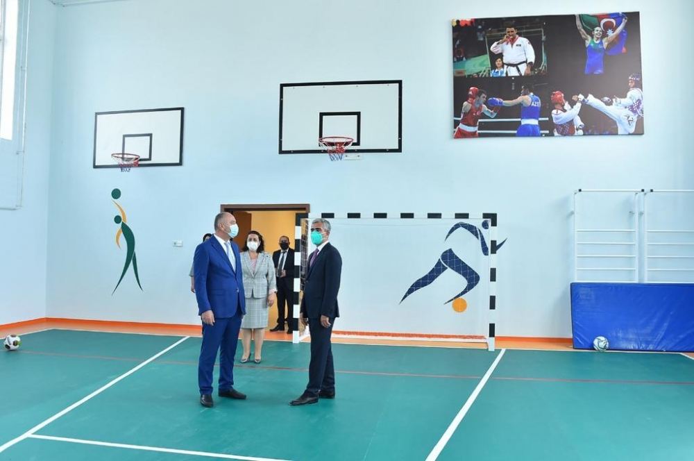 Фондом Гейдара Алиева сдаются в эксплуатацию 62 учебных заведения - 
В Гяндже, Самухе и Уджаре состоялось открытие построенных и реконструированных учебных заведений (ФОТО)