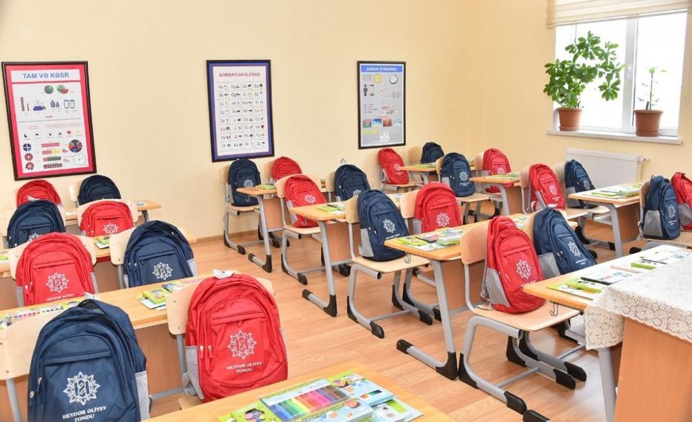 Фондом Гейдара Алиева сдаются в эксплуатацию 62 учебных заведения - 
В Гяндже, Самухе и Уджаре состоялось открытие построенных и реконструированных учебных заведений (ФОТО)