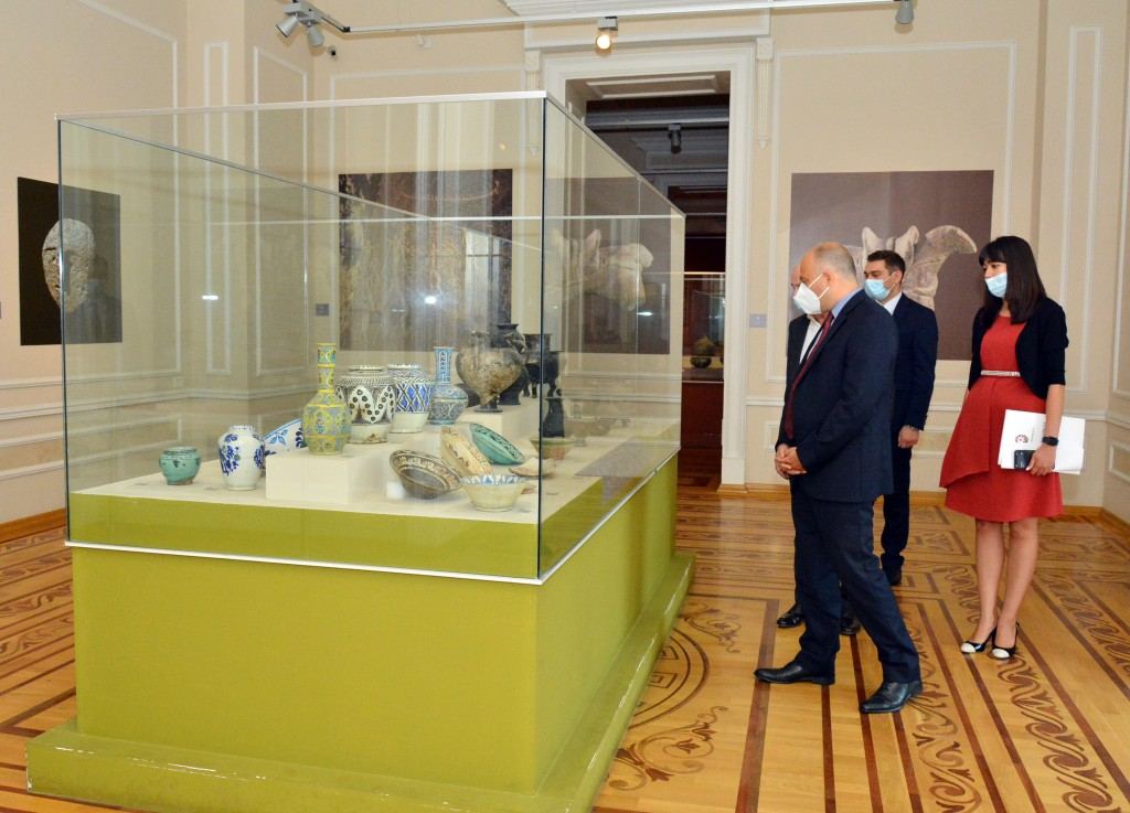 В Баку награждены победители конкурса "Расскажи историю музейного экспоната" (ФОТО)