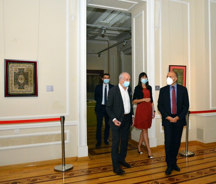 В Баку награждены победители конкурса "Расскажи историю музейного экспоната" (ФОТО)