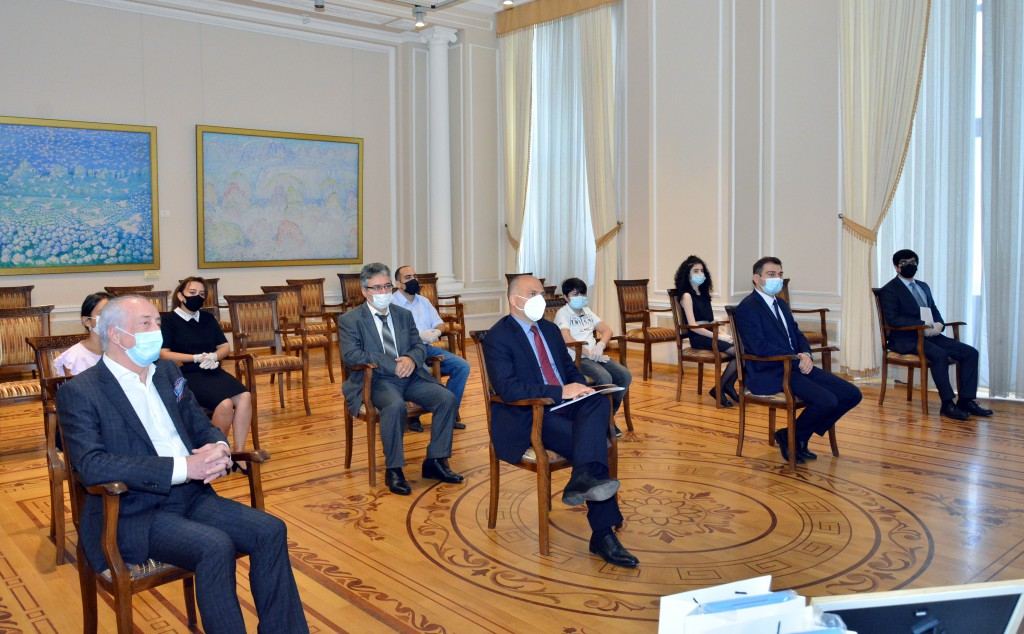 В Баку награждены победители конкурса "Расскажи историю музейного экспоната" (ФОТО)