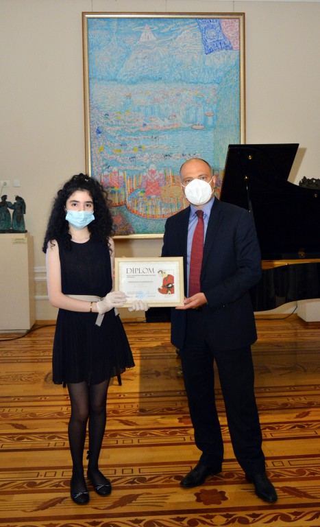 В Баку награждены победители конкурса "Расскажи историю музейного экспоната" (ФОТО)