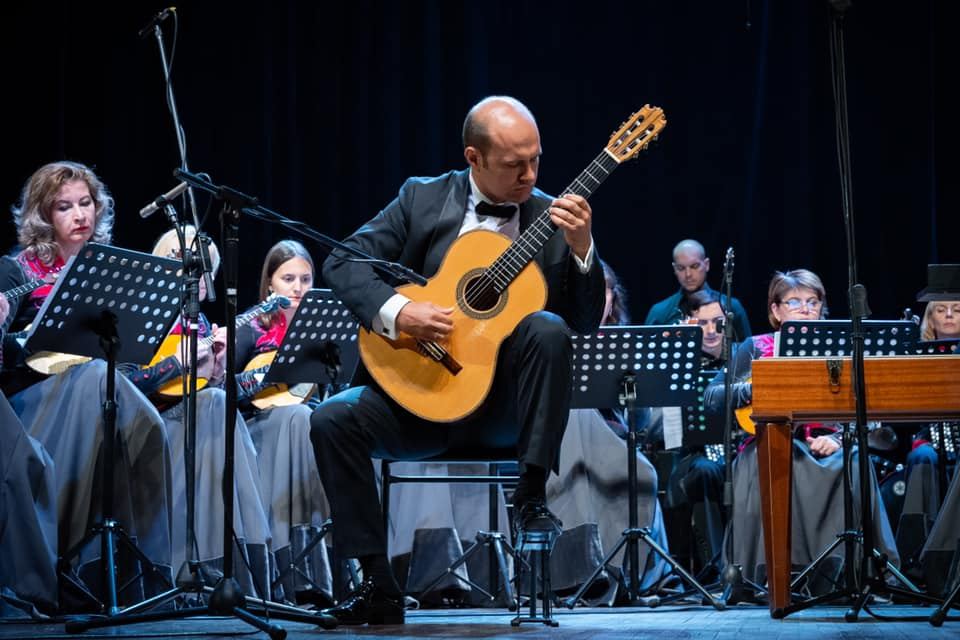 Солнечный прием и яркие эмоции – как встретили Ровшана Мамедгулиева в Астрахани (ФОТО)