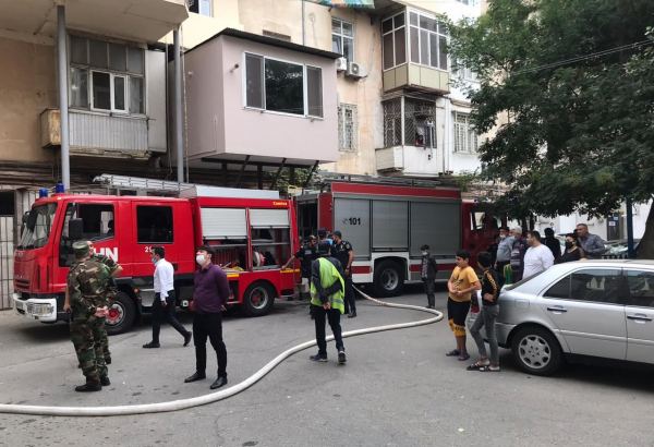 В ресторане Баку произошел пожар (ФОТО)