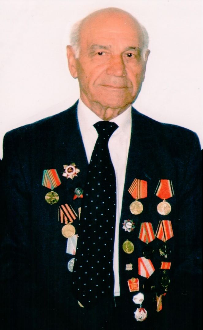 Удивительная история нефтяника-героя войны, оставившего надпись на Рейхстаге "Я из Баку. Джавадов" (ФОТО)