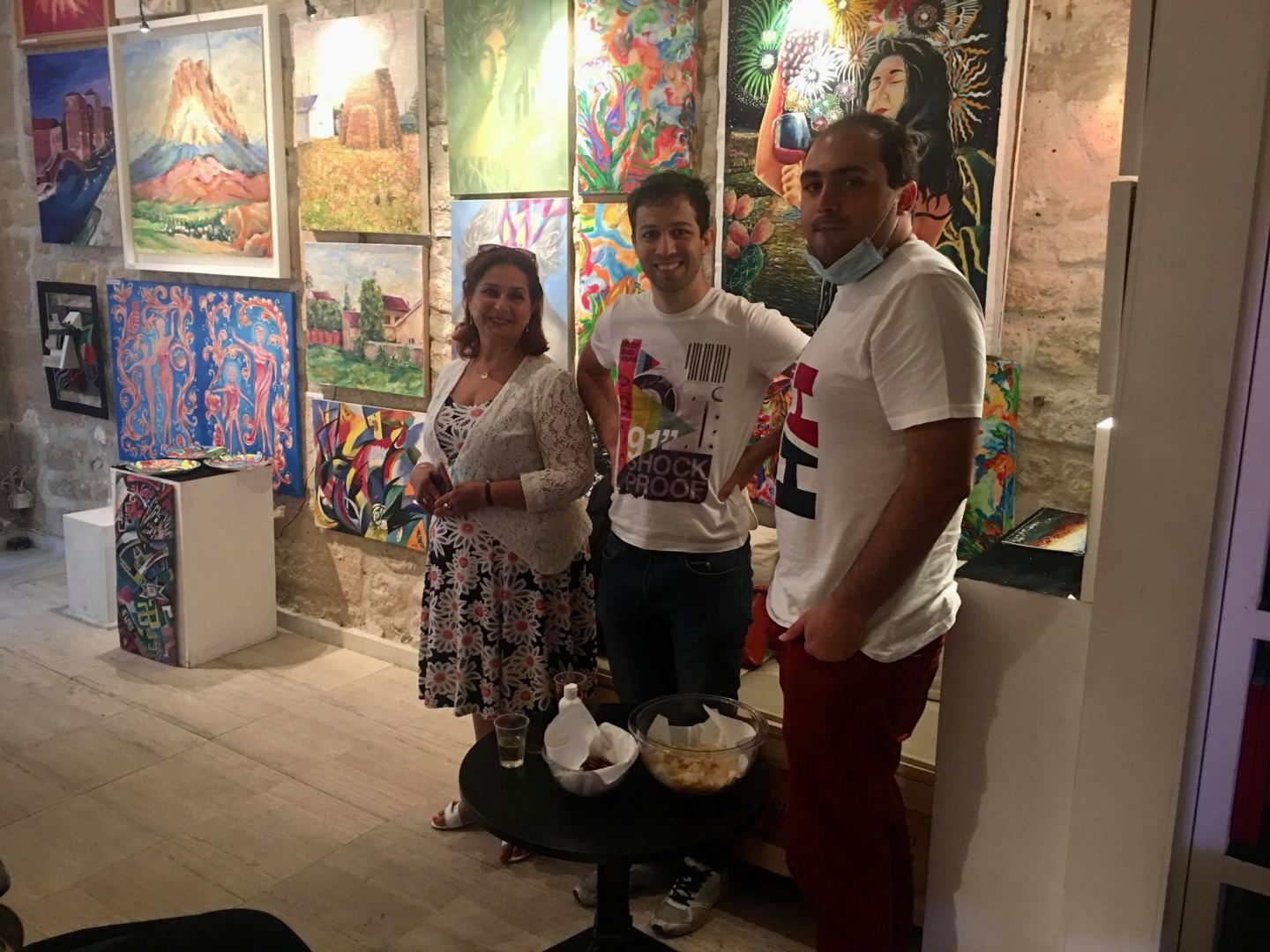 Париж на карантине и краски Азербайджана  (ФОТО)