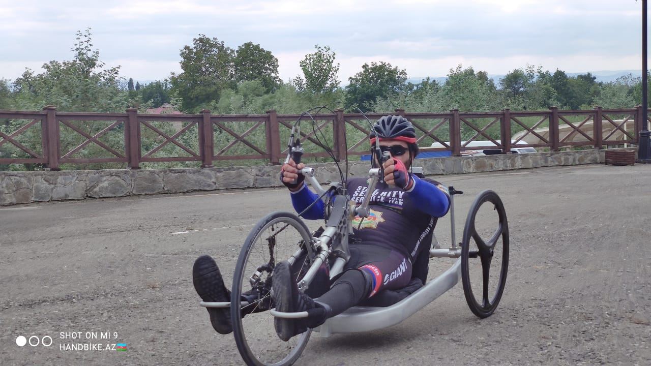 "Железные друзья"  азербайджанцев  - велоспорт в живописной Габале (ФОТО)