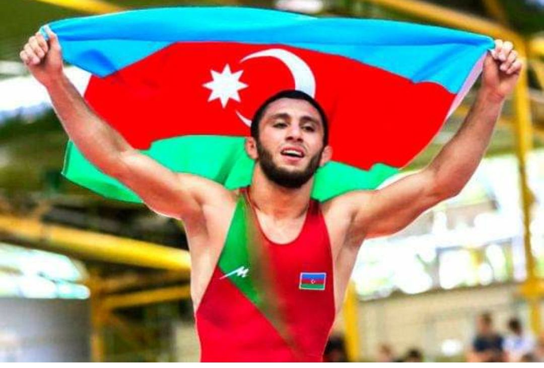 Азербайджанские мастера единоборств отправились "ломать хребет" армянским оккупантам (ФОТО)