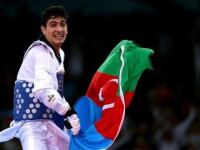 Азербайджанские мастера единоборств отправились "ломать хребет" армянским оккупантам (ФОТО)