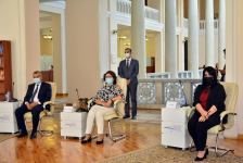 В Баку наградили победителей литературного конкурса (ФОТО)