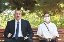 Хроника Победы (30.09.2020): Президент Ильхам Алиев и Первая леди Мехрибан Алиева встретились с ранеными военнослужащими, лечащимися в Центральном военном клиническом госпитале минобороны (ФОТО/ВИДЕО)