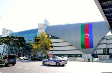 Баку украшен трехцветным флагом Азербайджана (ФОТОСЕССИЯ)