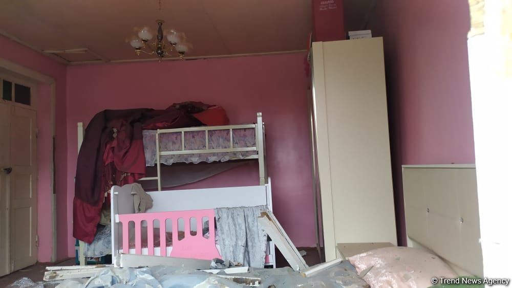 ВС Армении обстреливают села Агдама, в дом попало 3 снаряда (ФОТО)