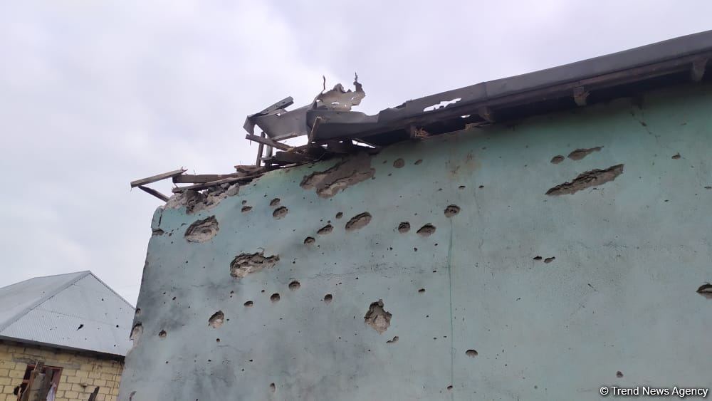 ВС Армении обстреливают села Агдама, в дом попало 3 снаряда (ФОТО)