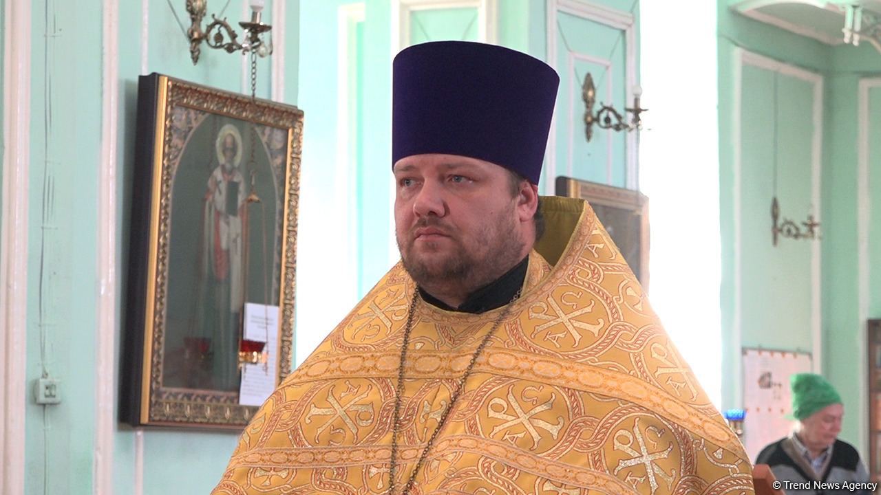 В церкви в Гяндже прошла поминальная служба по жертвам ракетных обстрелов Армении (ФОТО)