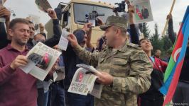 Вынужденные переселенцы из Ходжавенда провели "Знаменный марш" (ФОТО)