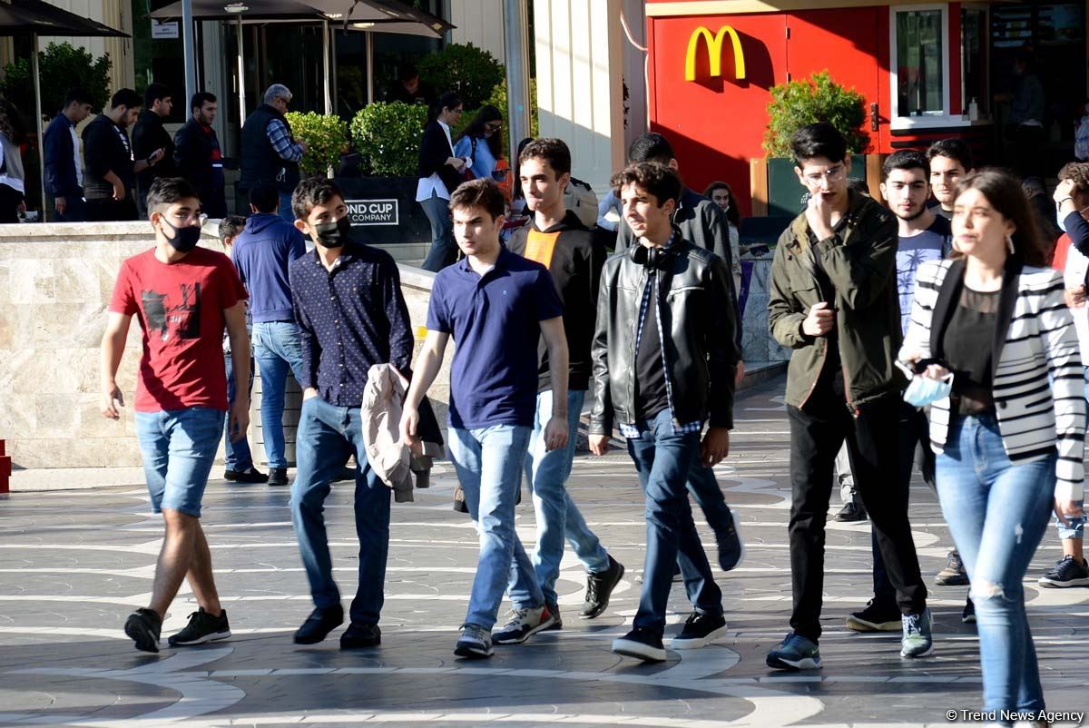 Почему в Азербайджане растет число инфицированных COVID-19? (ФОТОРЕПОРТАЖ)