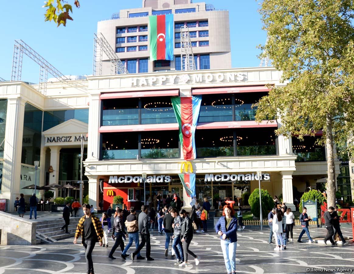 Почему в Азербайджане растет число инфицированных COVID-19? (ФОТОРЕПОРТАЖ)