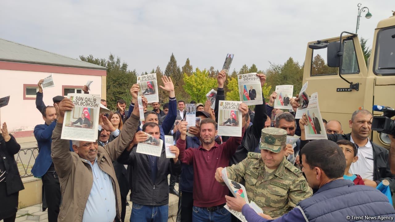 Вынужденные переселенцы из Ходжавенда провели "Знаменный марш" (ФОТО)