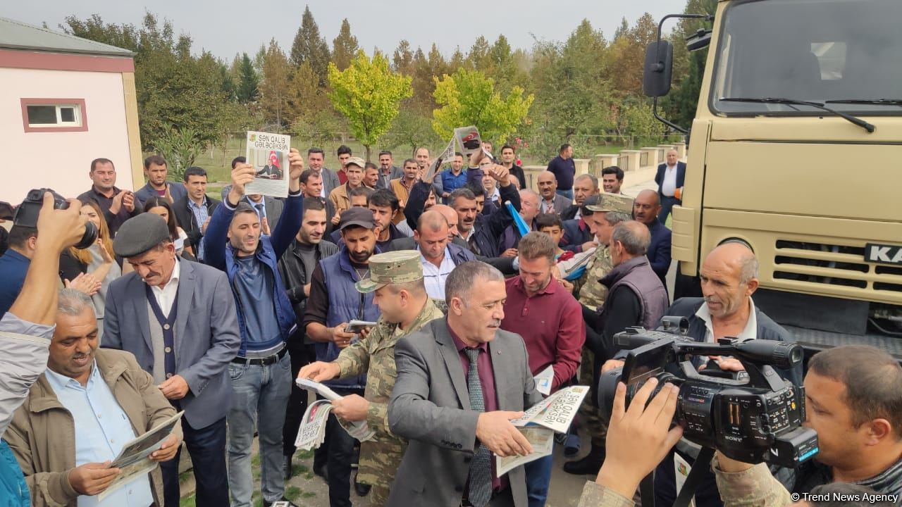 Вынужденные переселенцы из Ходжавенда провели "Знаменный марш" (ФОТО)