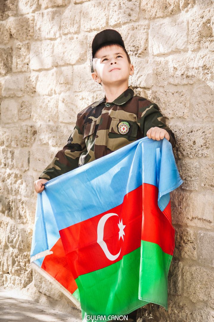 Дети Азербайджана: Мы все из Карабаха! Мы хотим в город Шуша! (ФОТО)