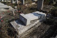 ВС Армении подвергли умышленному обстрелу кладбище в Агдаме (ФОТО)