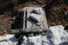 Армянские вояки массово больны некрофобией, поэтому обстреливают азербайджанские кладбища (ФОТО)