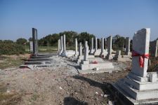 ВС Армении подвергли умышленному обстрелу кладбище в Агдаме (ФОТО)