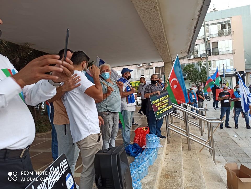 Şəhidlər ölməz, Vətən bölünməz! Акция в крупнейшем городе Израиля против армянских агрессоров (ВИДЕО,ФОТО)
