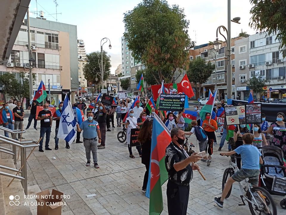 Şəhidlər ölməz, Vətən bölünməz! Акция в крупнейшем городе Израиля против армянских агрессоров (ВИДЕО,ФОТО)