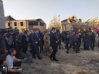 Помощник Президента Азербайджана и представители дипкорпусов прибыли в Гянджу на место происшествия (ФОТО/ВИДЕО)