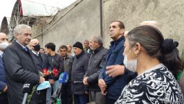 ПЕА будет выплачивать пособие детям, потерявшим родителей во время ракетной атаки армянских ВС на Гянджу (ФОТО)