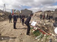 Посол Израиля побывал на месте ракетных ударов армянских ВС по Гяндже  (ФОТО)