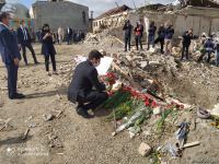 Посол Израиля побывал на месте ракетных ударов армянских ВС по Гяндже  (ФОТО)