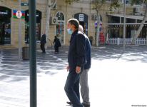 Соблюдают ли правила карантина жители Баку? (ФОТОРЕПОРТАЖ)